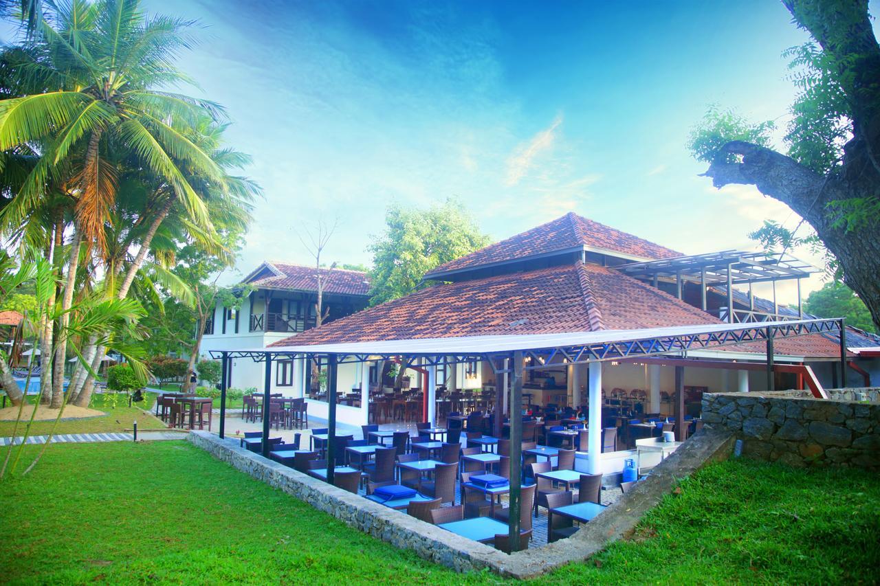 Ranna 212 Beach Resort Kahandamodara Екстериор снимка